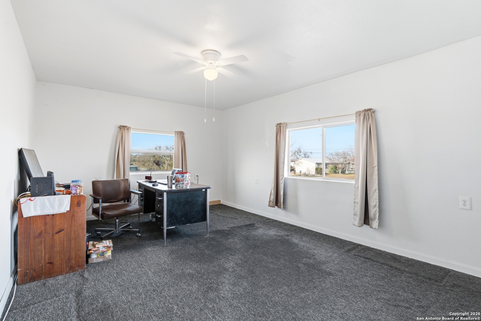 483 Sassman Road Marion TX 78124