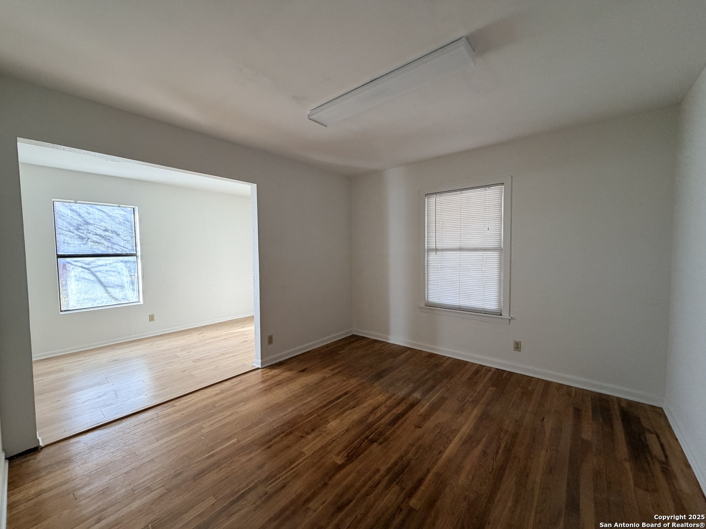 903 W Goodwin Pleasanton TX 78064