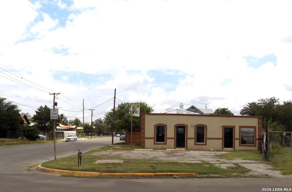 1001 Ferry Street Eagle Pass TX 78852