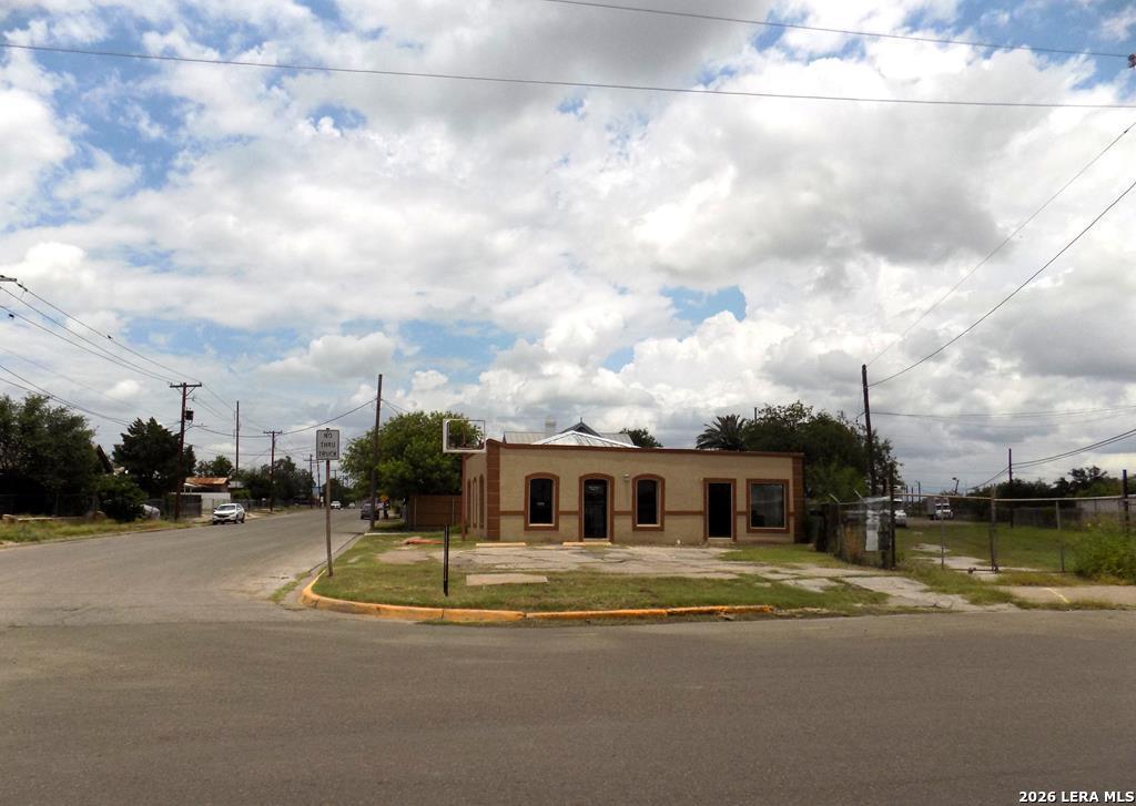 1001 Ferry Street Eagle Pass TX 78852