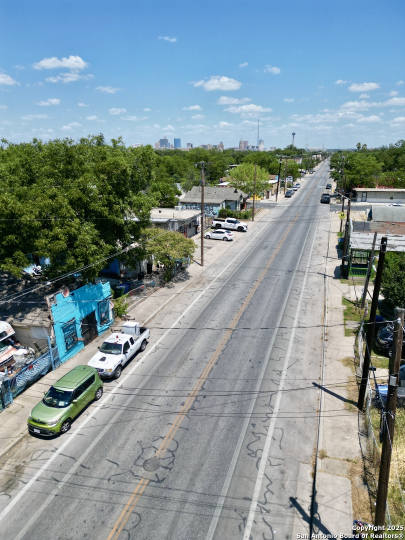 2217 Guadalupe San Antonio TX 78207