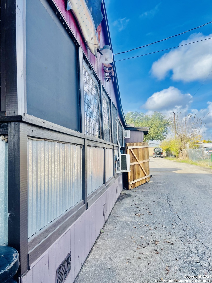 2543 Goliad Road San Antonio TX 78223