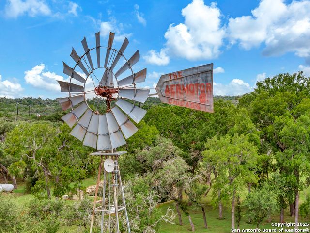 700 Ledgerock Wimberley TX 78676