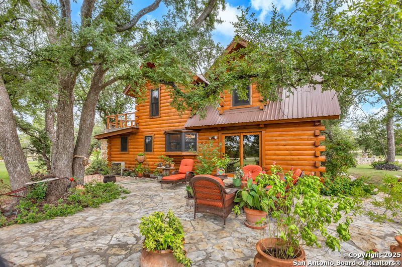 700 Ledgerock Wimberley TX 78676