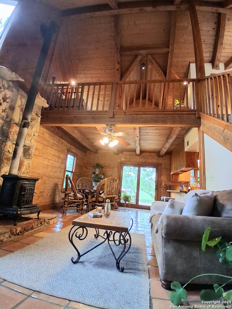 700 Ledgerock Wimberley TX 78676