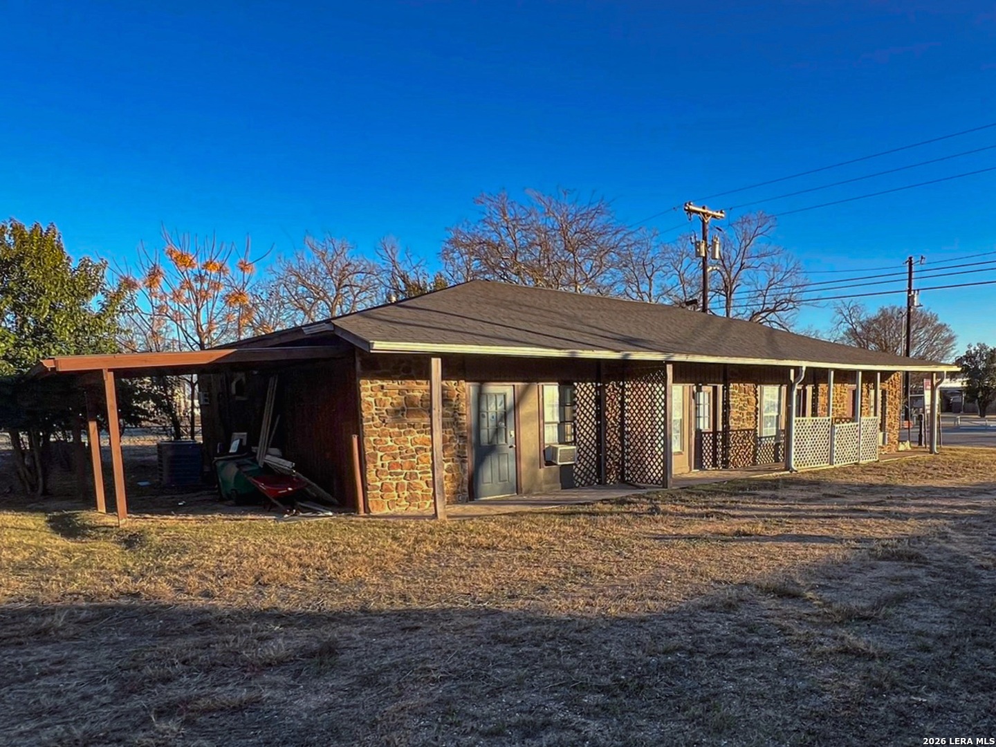608 4th Blanco TX 78606