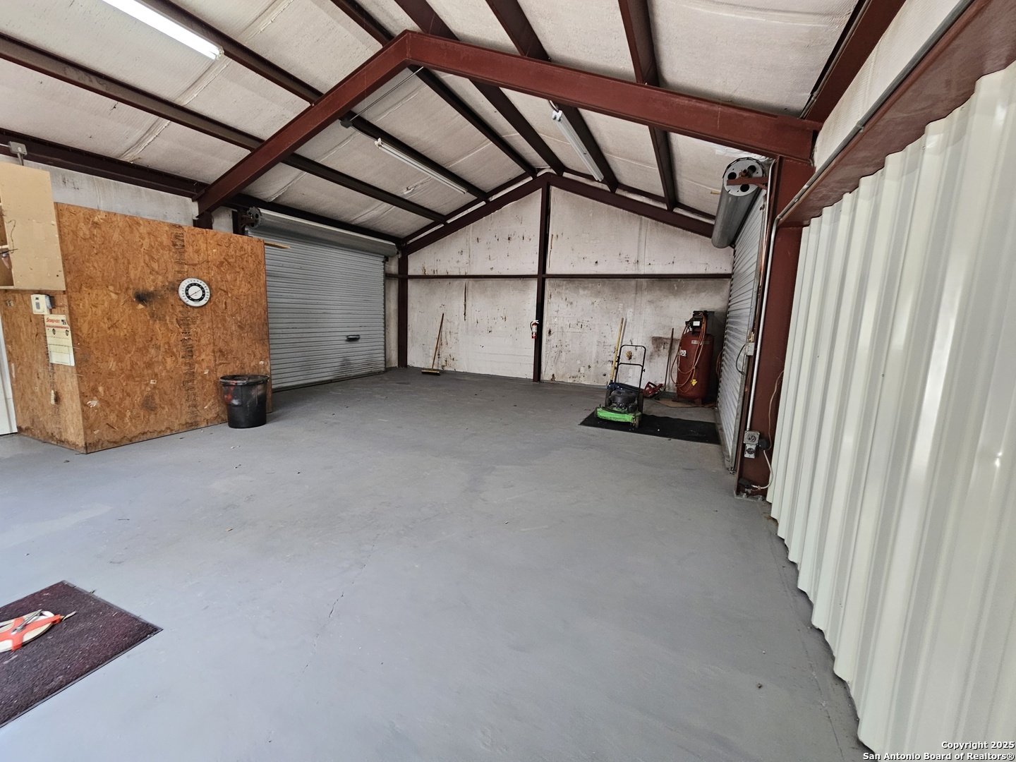 458 Jones Avenue Blanco TX 78606