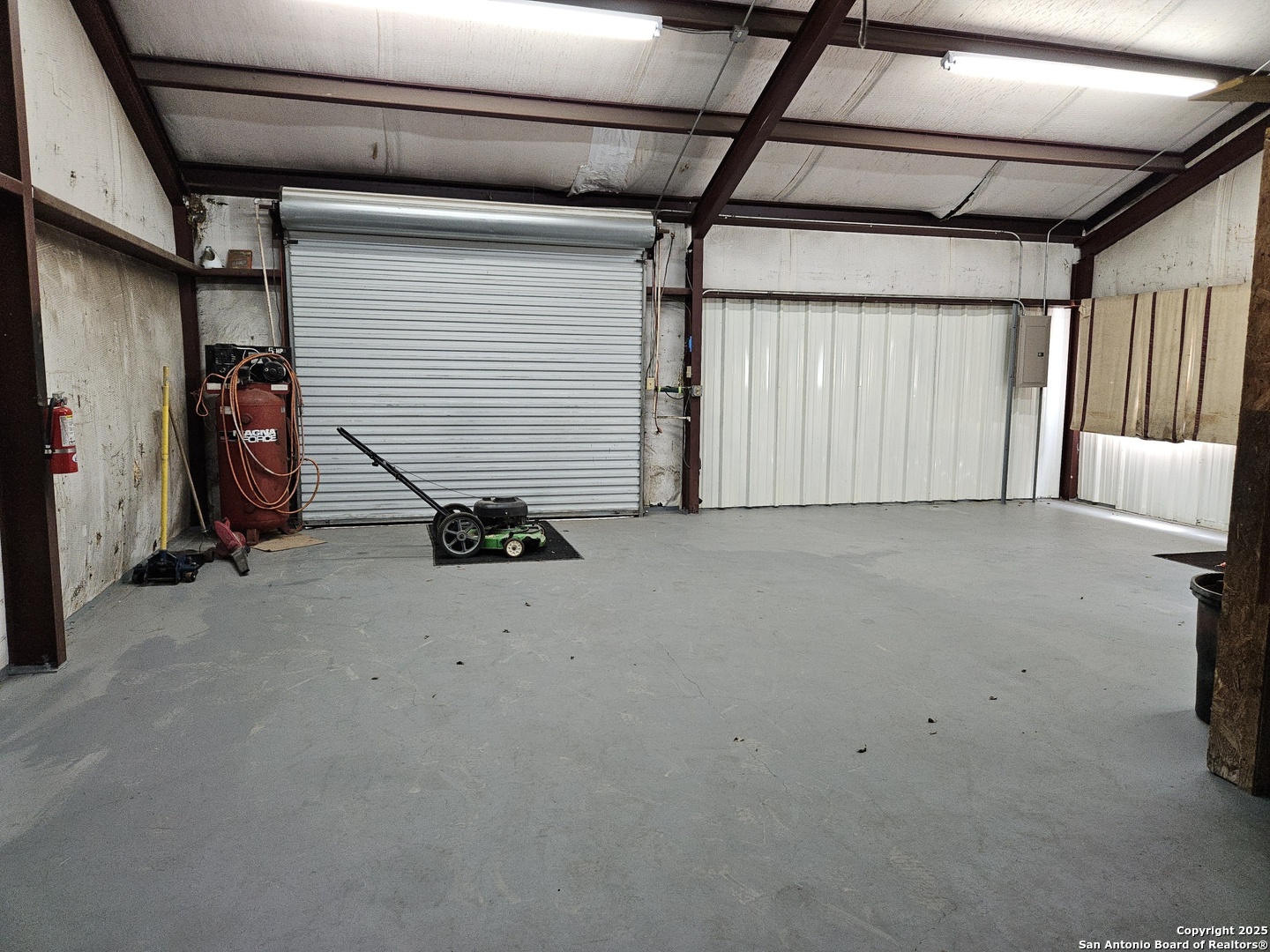 458 Jones Avenue Blanco TX 78606