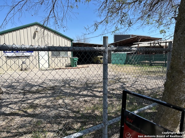 458 Jones Avenue Blanco TX 78606