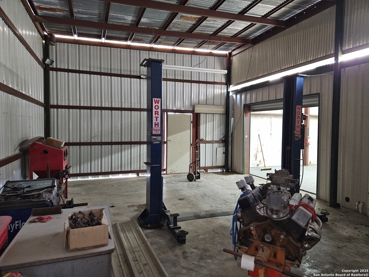 458 Jones Avenue Blanco TX 78606