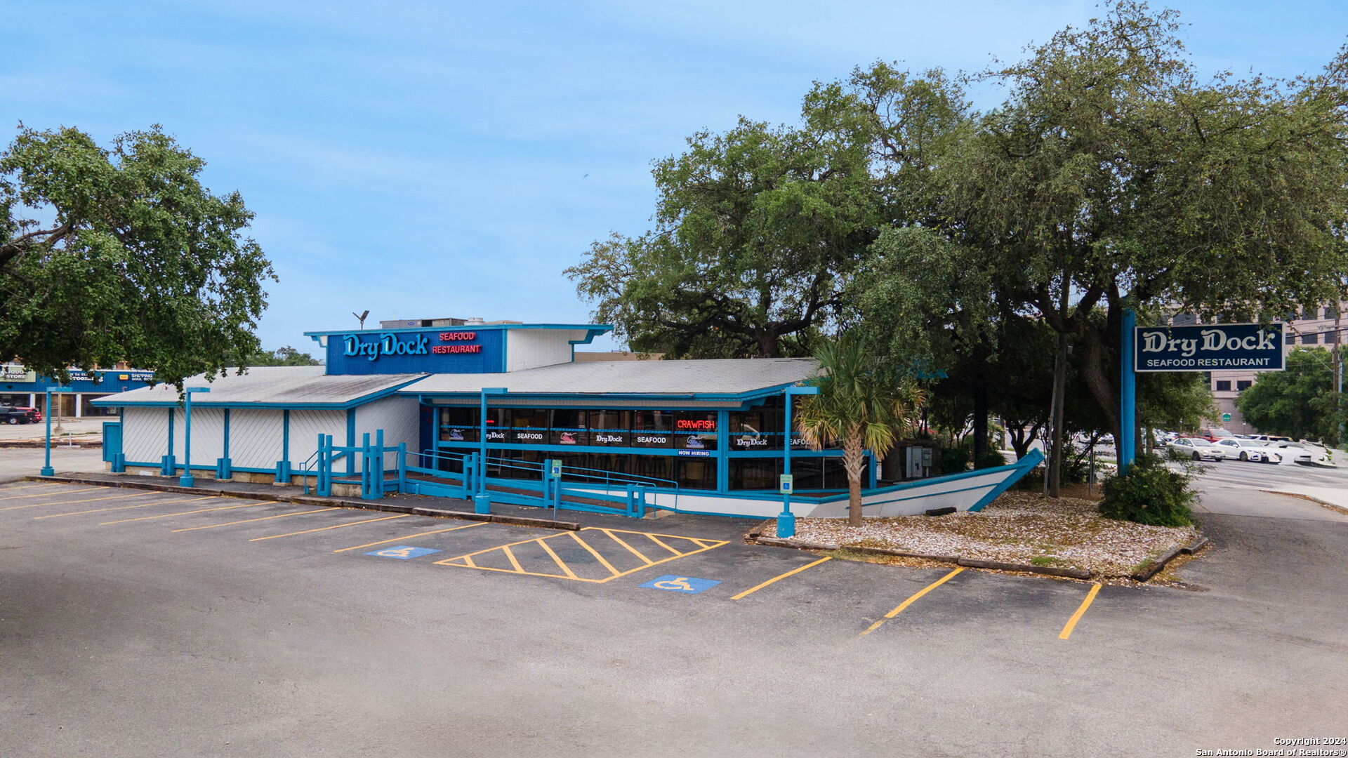 8522 Fredericksburg Road San Antonio TX 78229