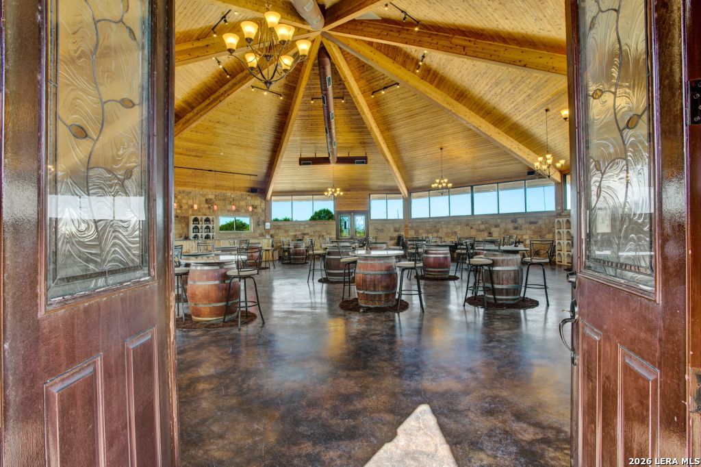 10207 E Us Highway 290 Fredericksburg TX 78624
