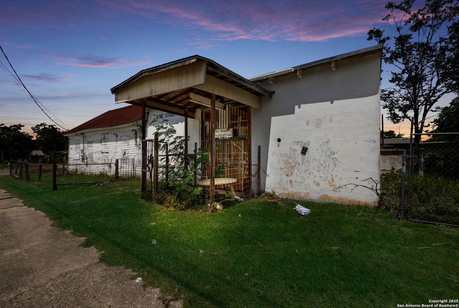 402 Vine San Antonio TX 78210