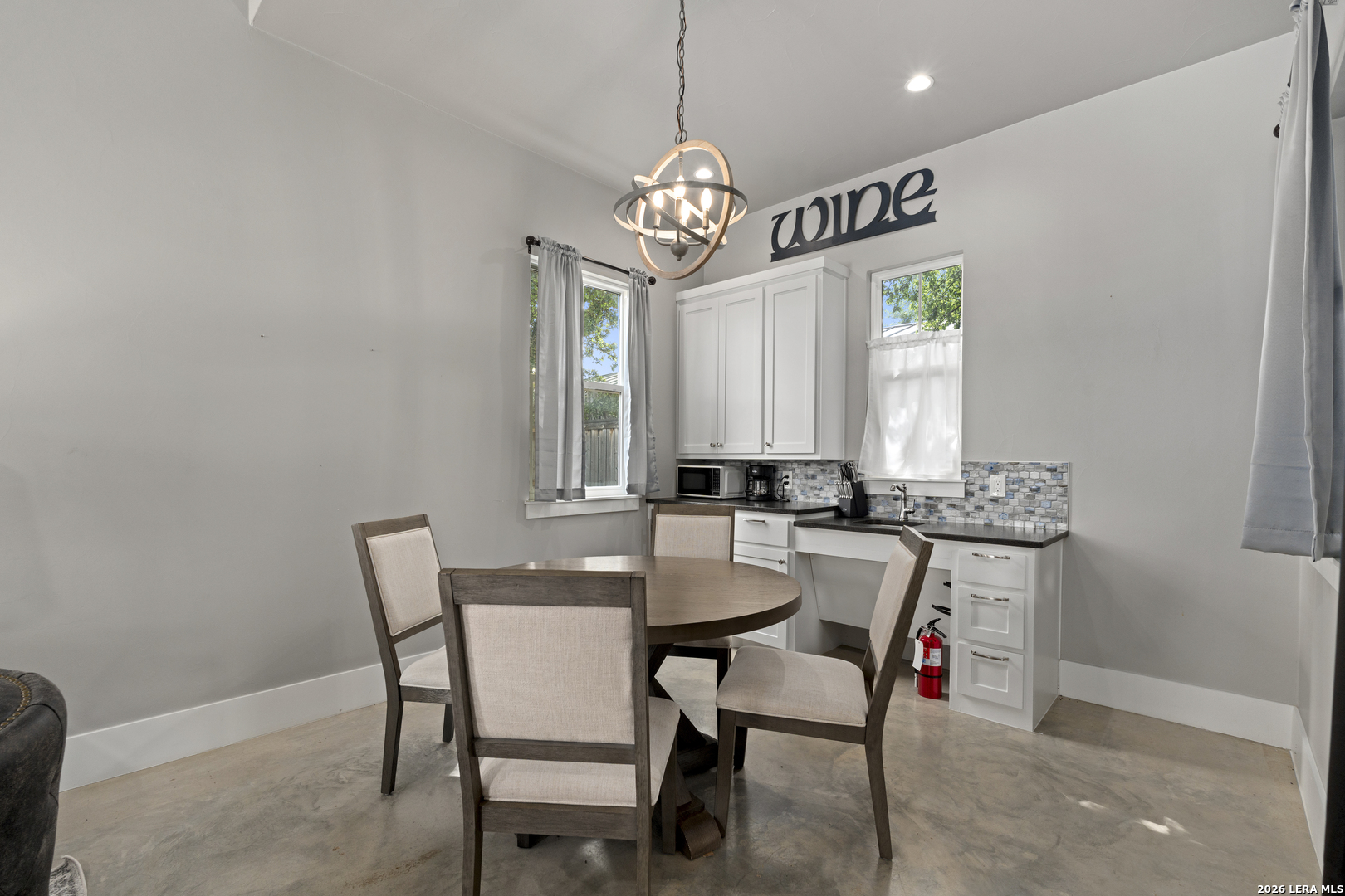 506 E Ufer Street Fredericksburg TX 78624