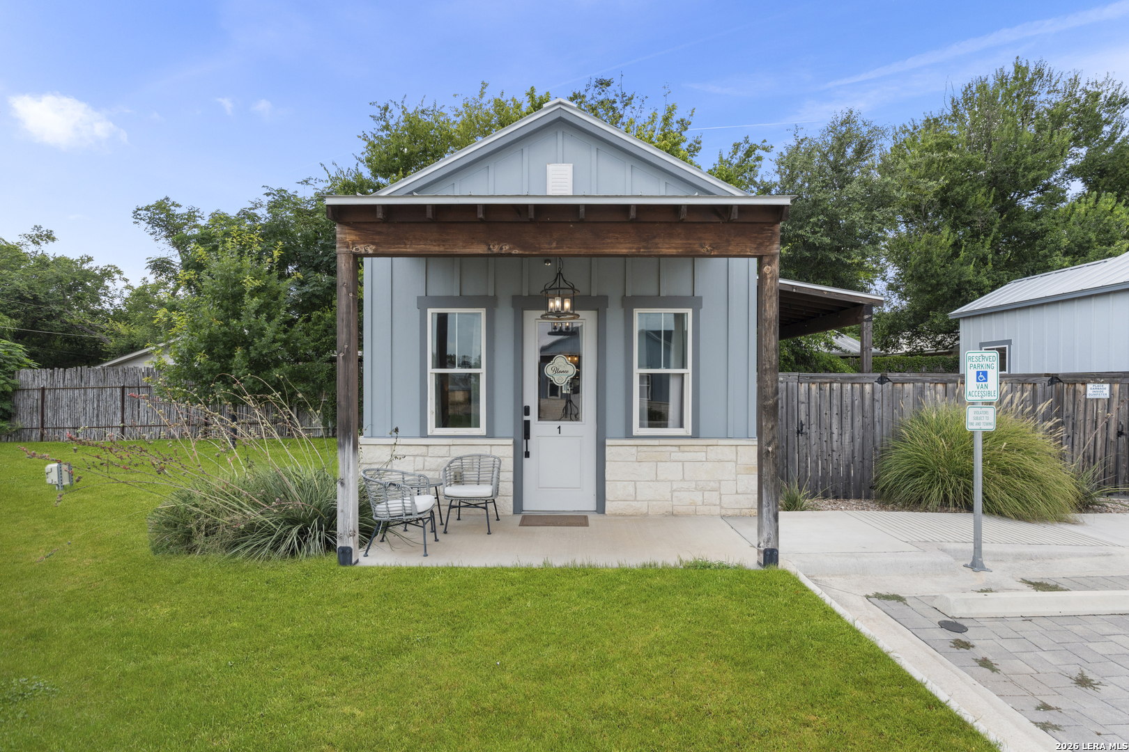 506 E Ufer Street Fredericksburg TX 78624