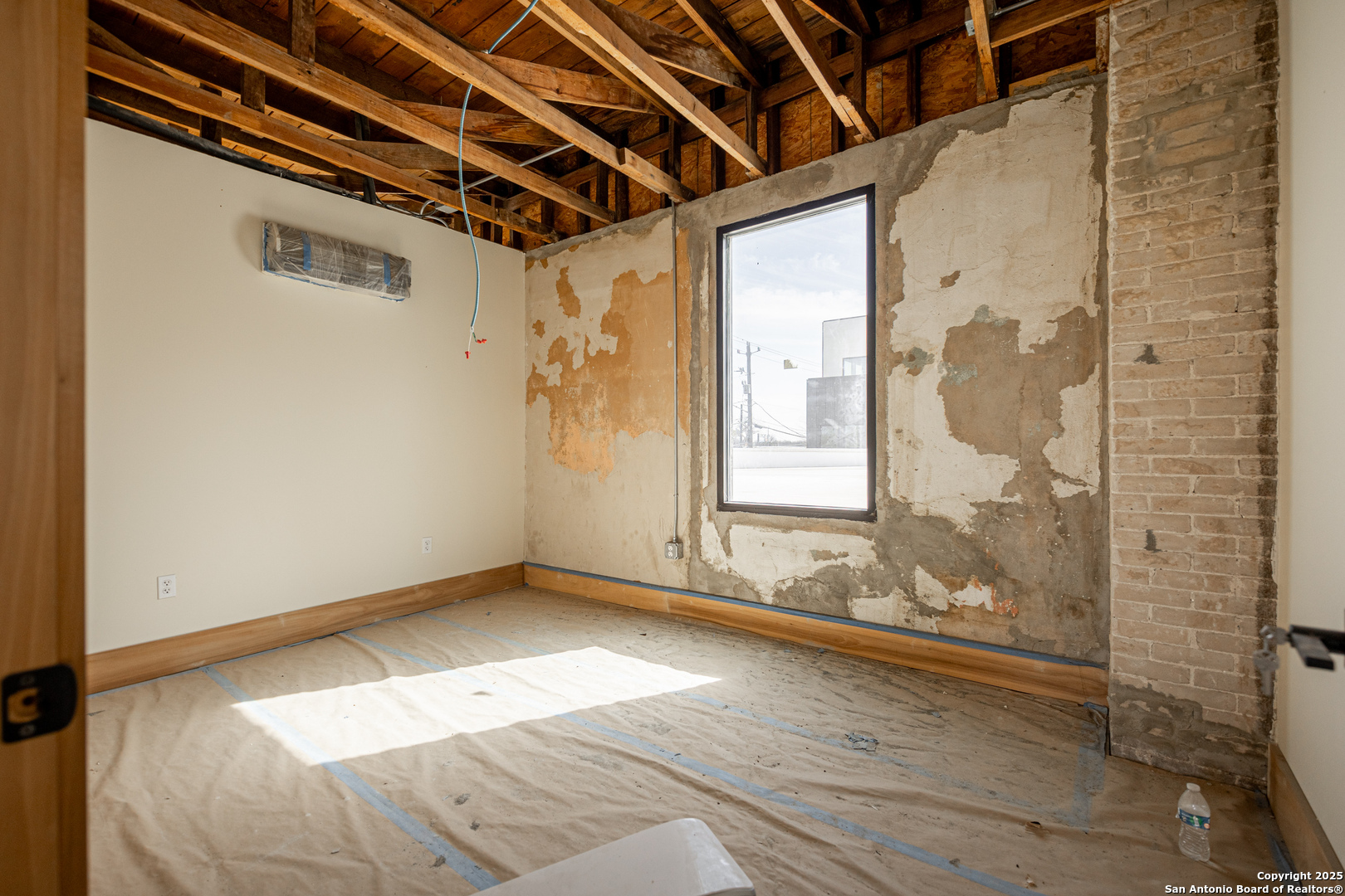 2601 S Flores San Antonio TX 78204