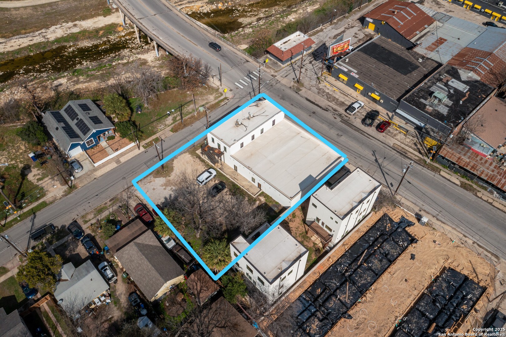 2601 S Flores San Antonio TX 78204