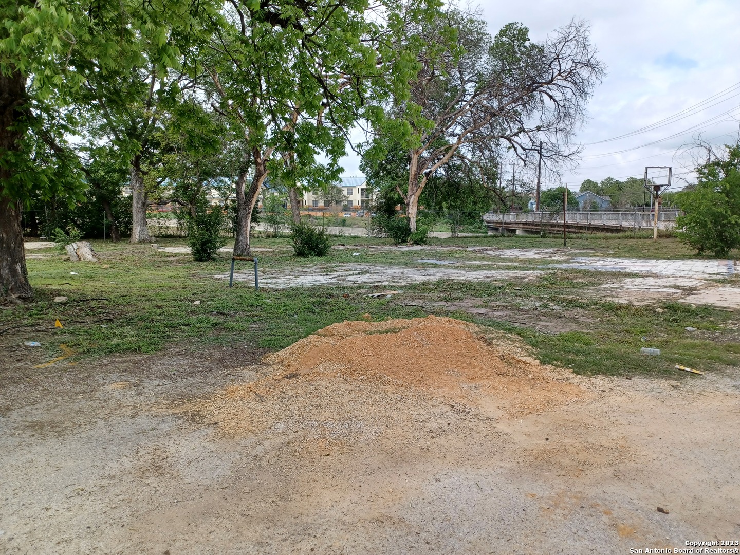 1225 S Brazos Street San Antonio TX 78207