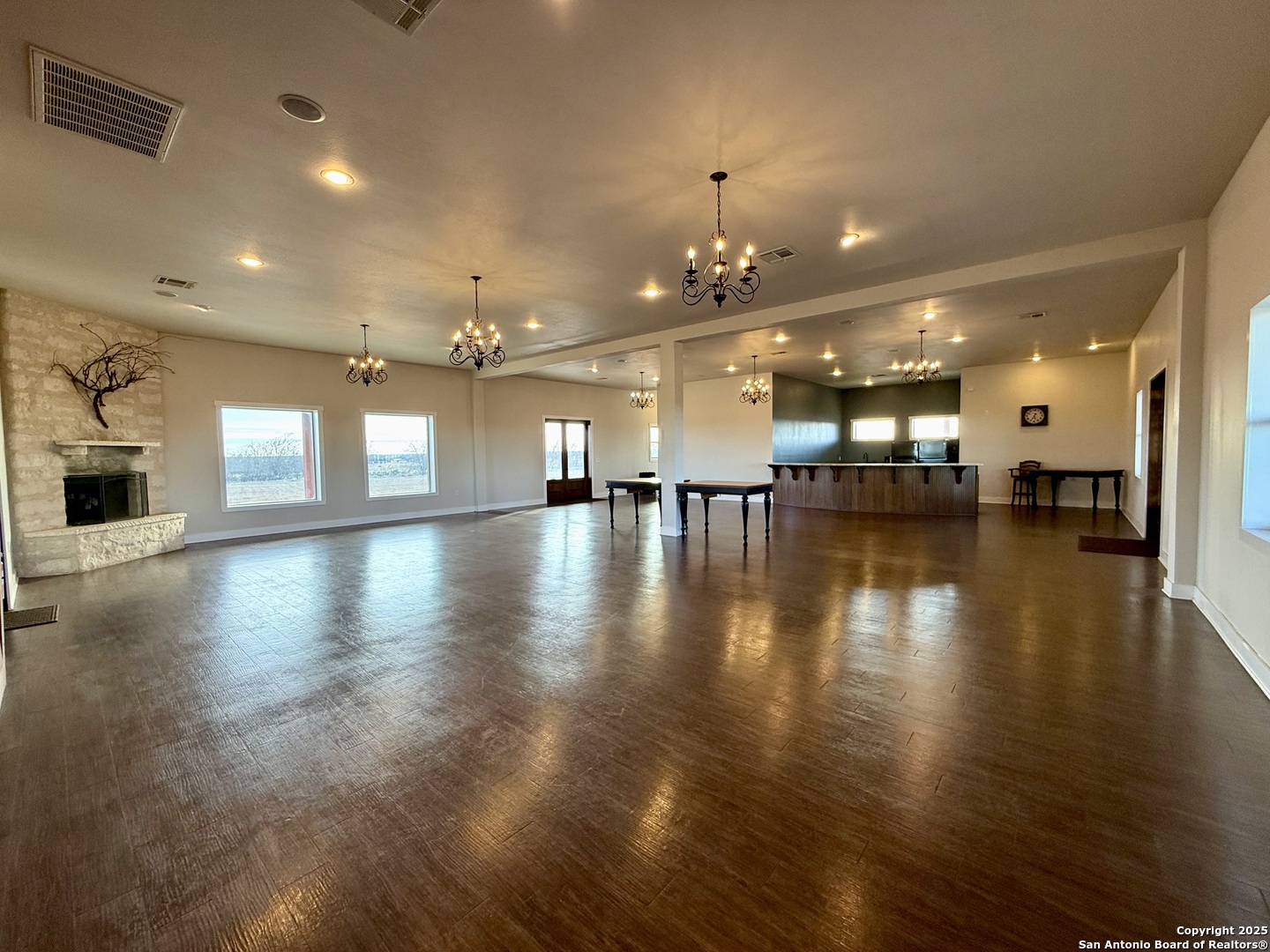 3125 Cr 212 Bertram TX 78605