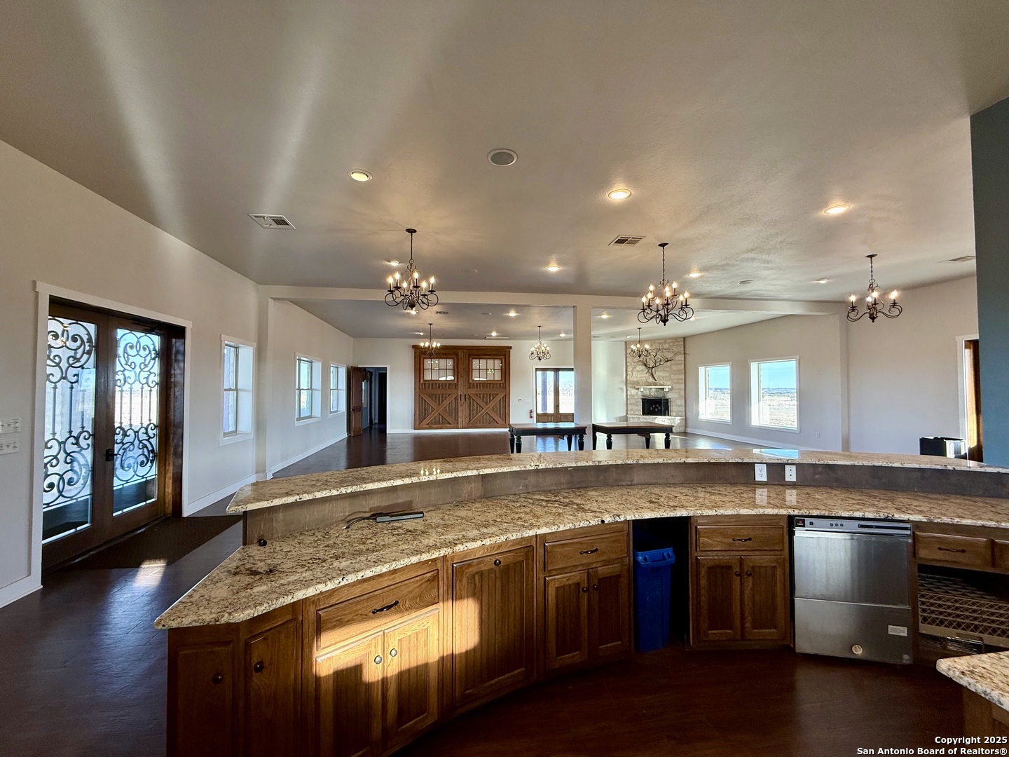 3125 Cr 212 Bertram TX 78605