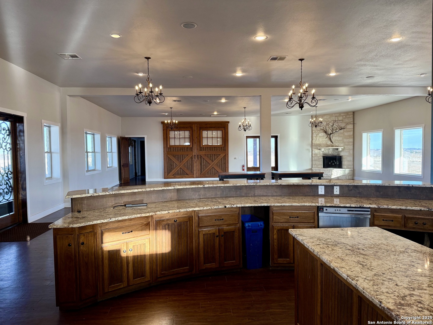 3125 Cr 212 Bertram TX 78605