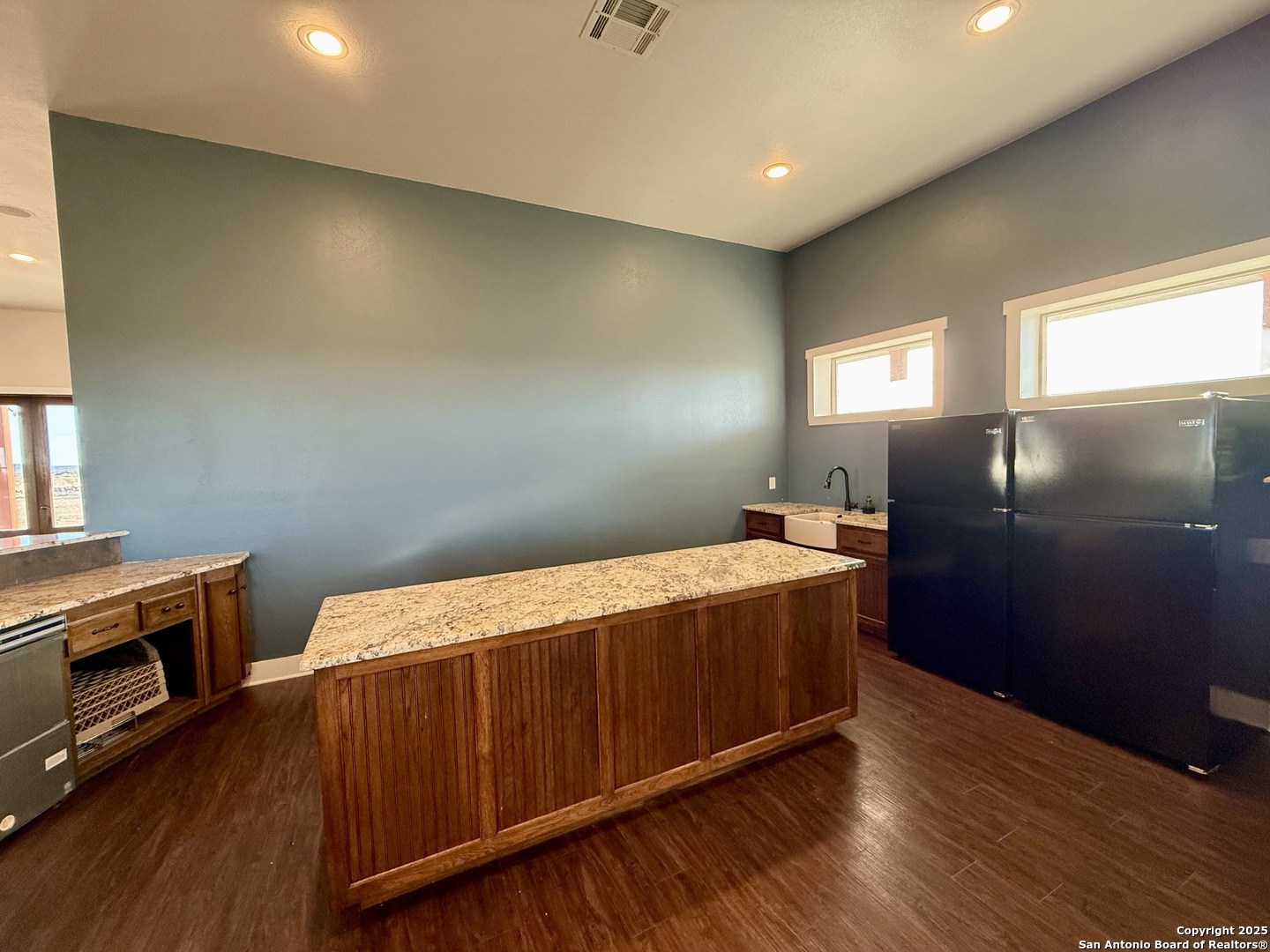 3125 Cr 212 Bertram TX 78605