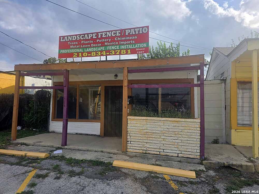 1500 Fredericksburg Road San Antonio TX 78201