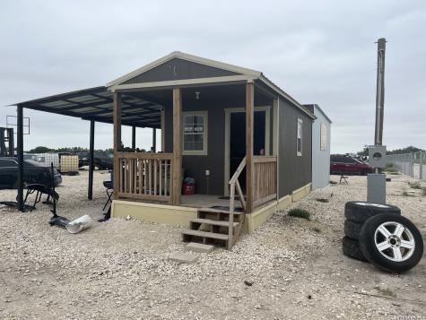 LOT 7 Summerwood Lane La Pryor TX 78872