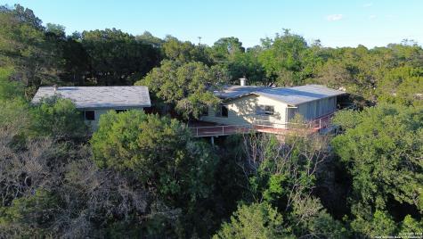 1203 N Walnut Avenue New Braunfels TX 78130