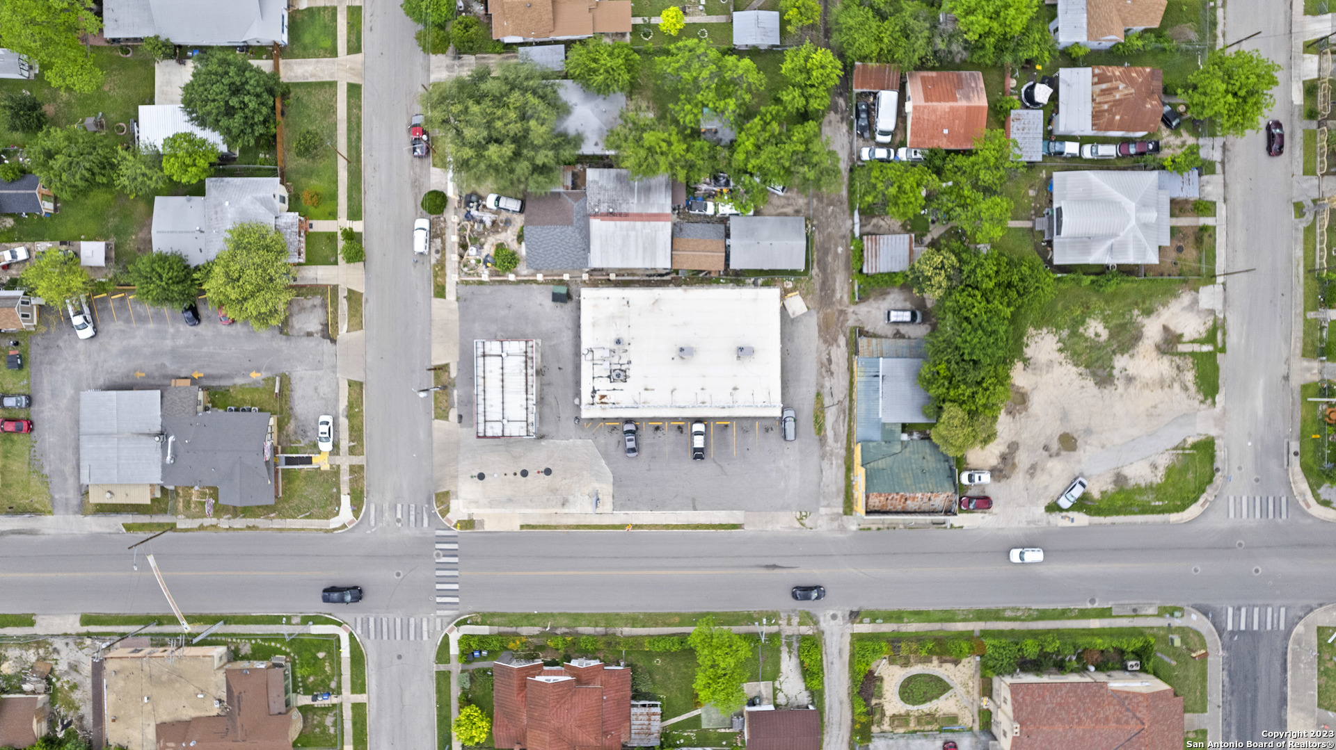 1822 N Zarzamora Street San Antonio TX 78201