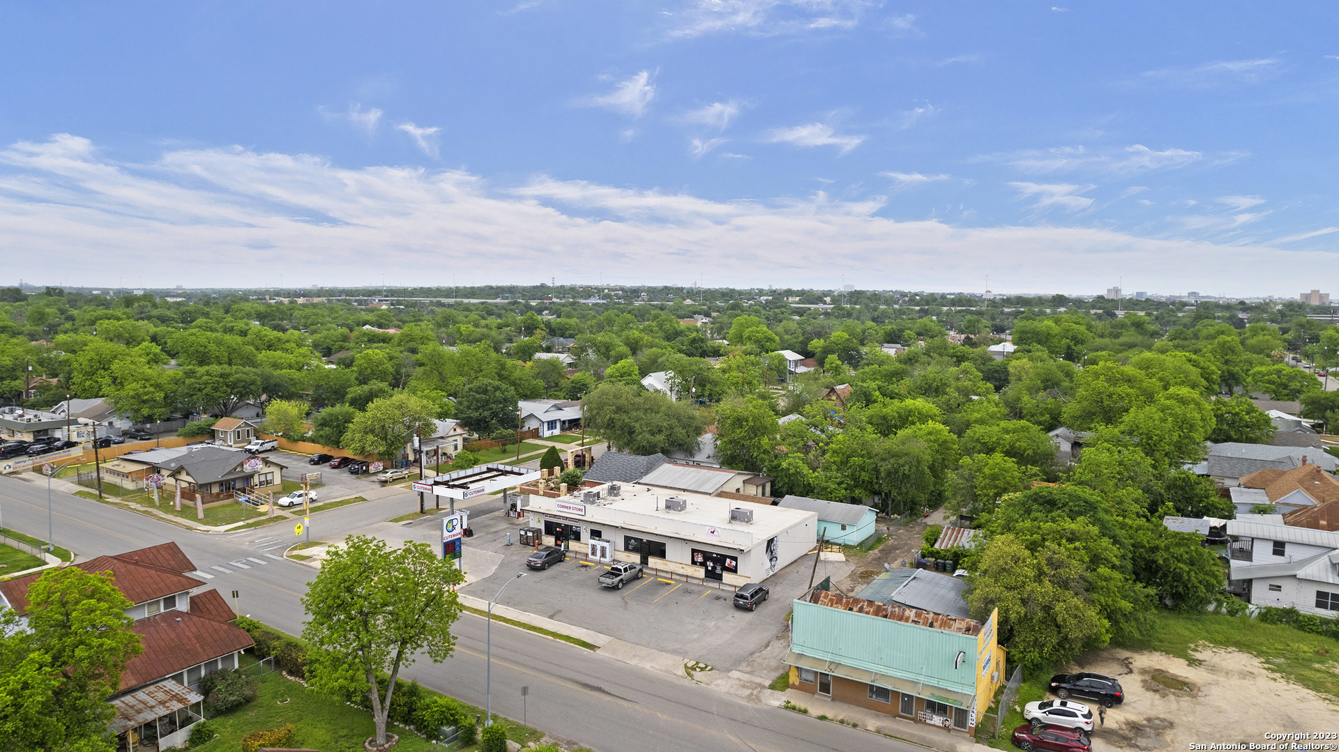 1822 N Zarzamora Street San Antonio TX 78201