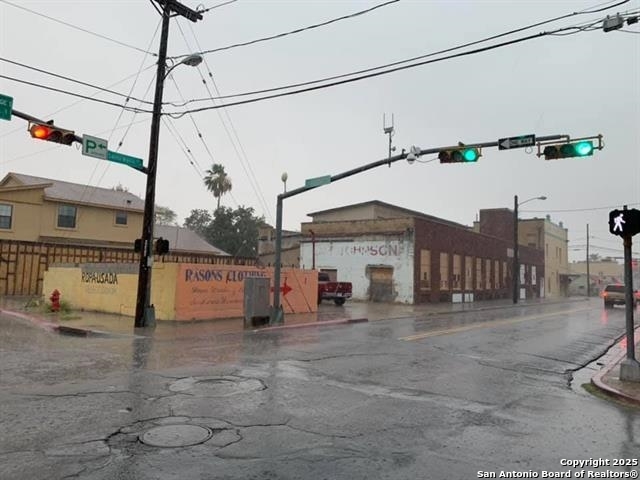 1501 Lincoln Street Laredo TX 78040