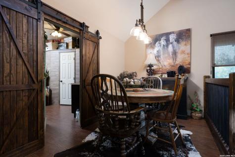 504 Tivy Kerrville TX 78028