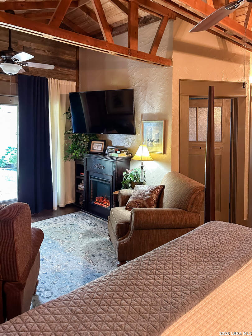 504 Tivy Kerrville TX 78028