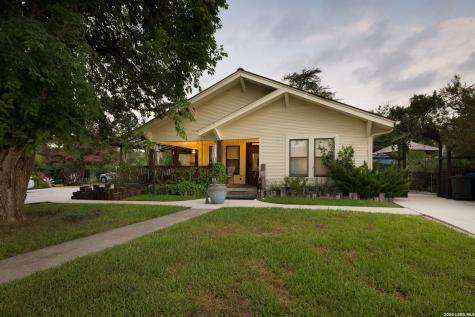 504 Tivy Kerrville TX 78028