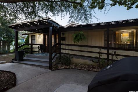 504 Tivy Kerrville TX 78028