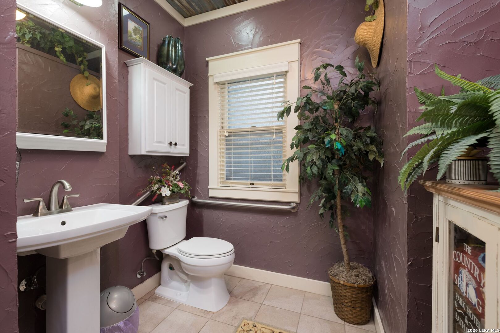 504 Tivy Kerrville TX 78028