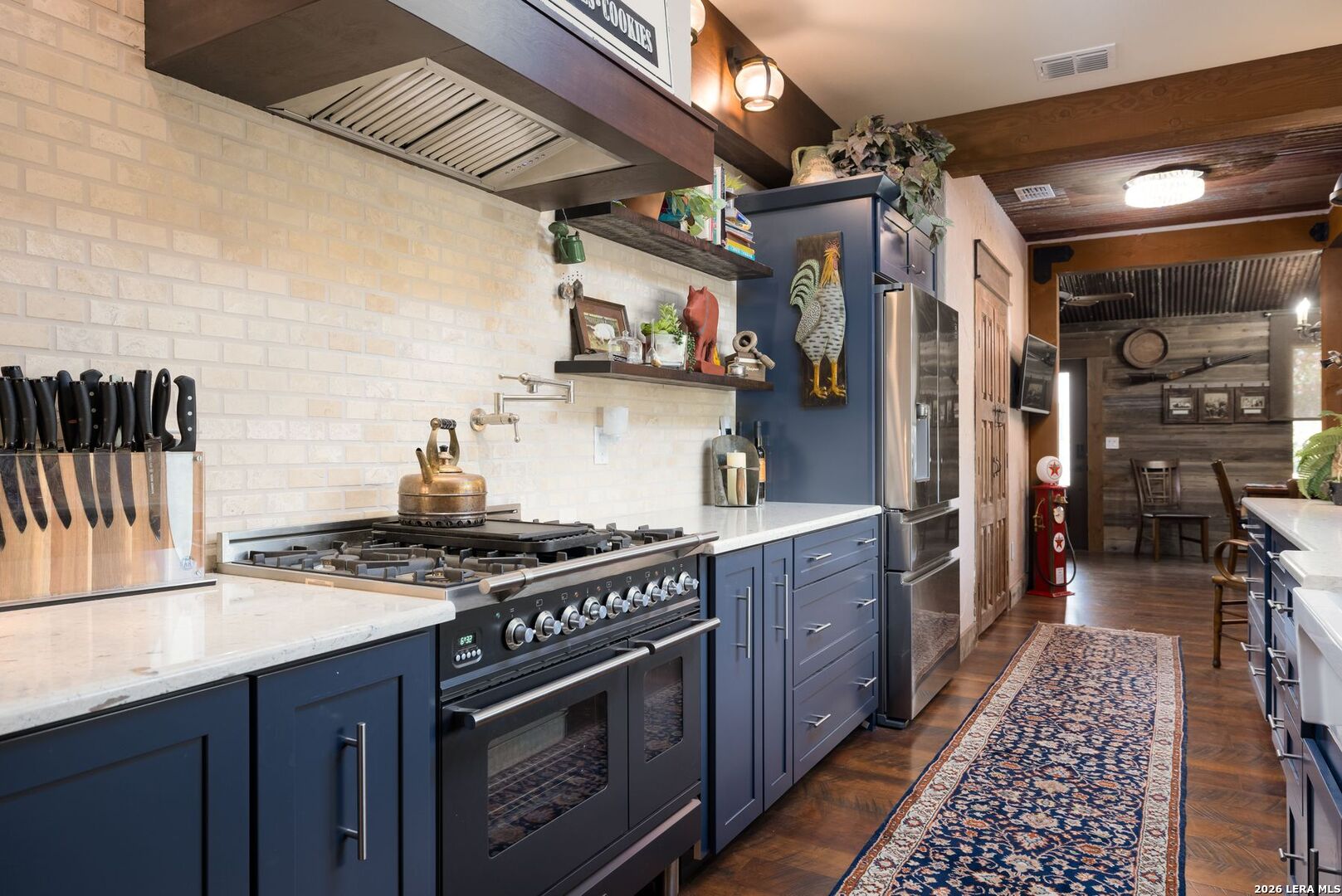 504 Tivy Kerrville TX 78028