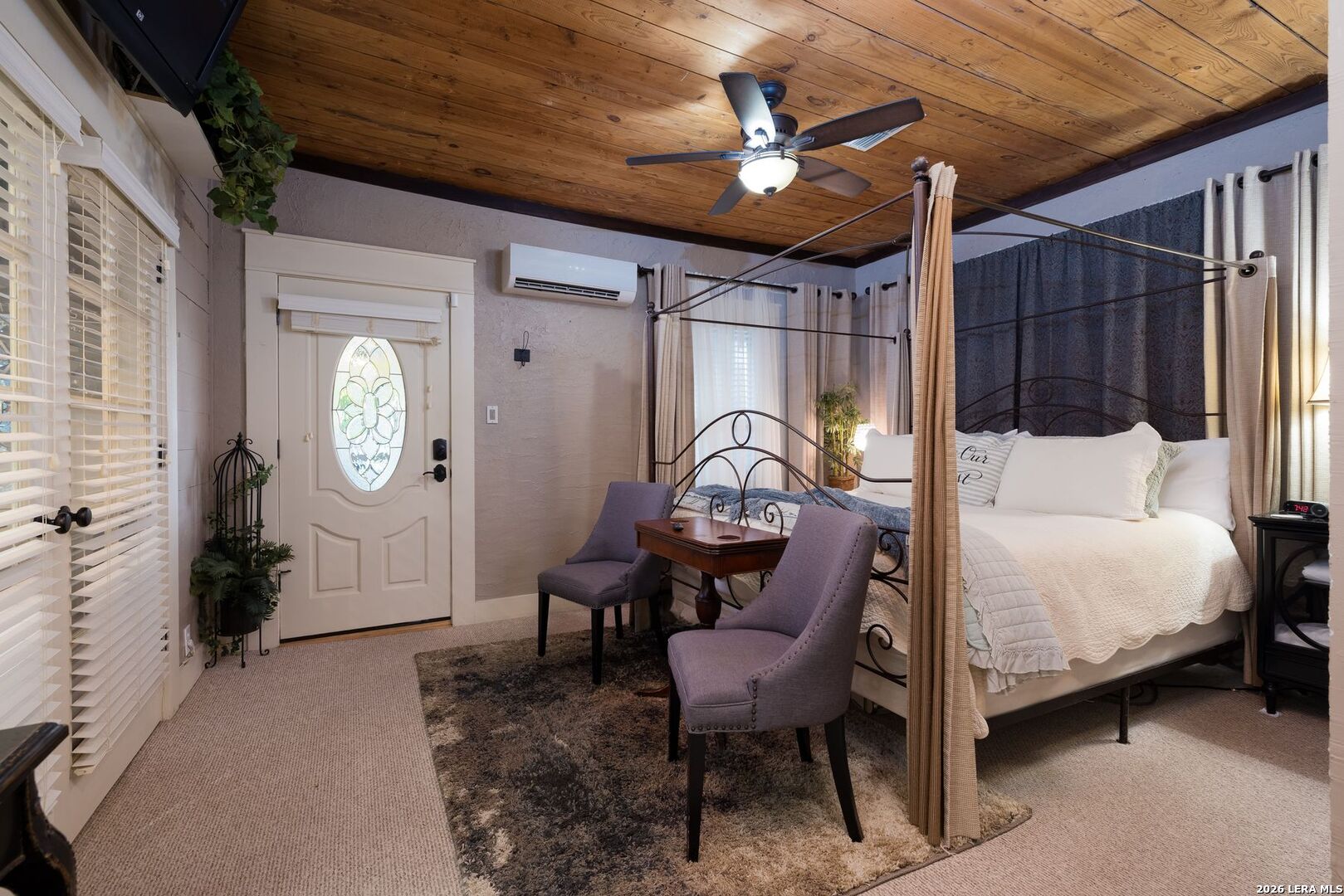 504 Tivy Kerrville TX 78028