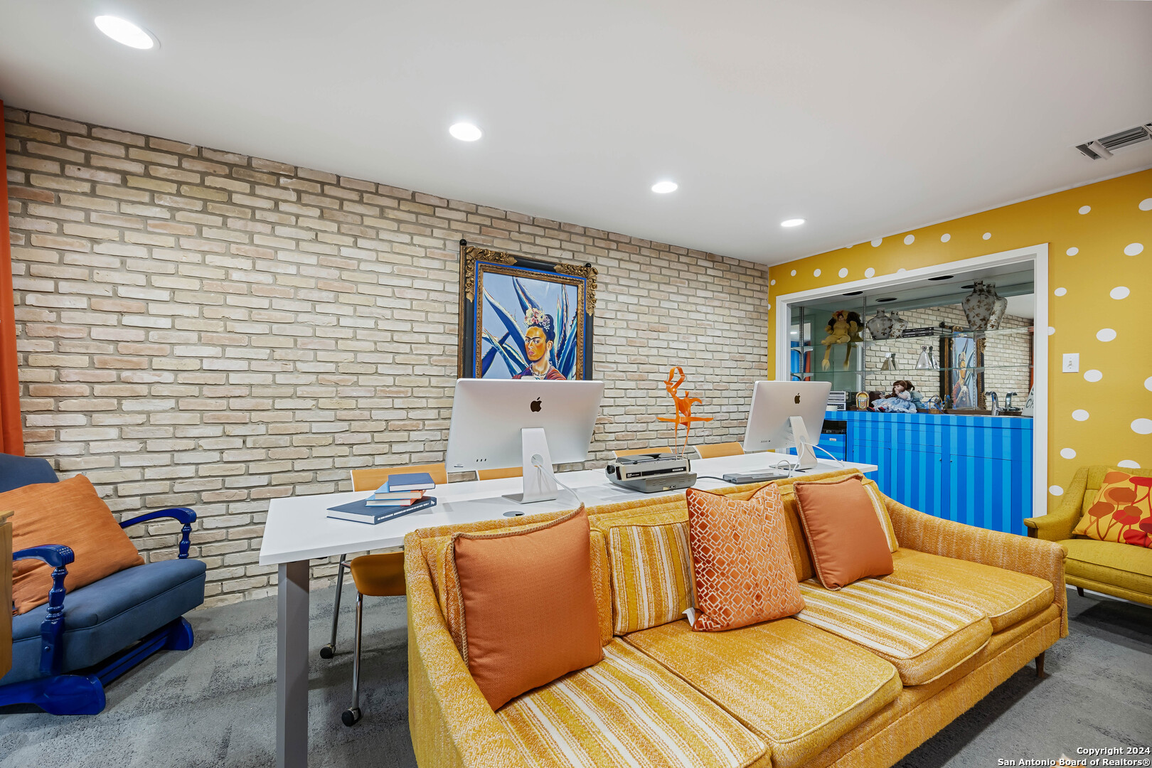 8647 Wurzbach Road San Antonio TX 78240