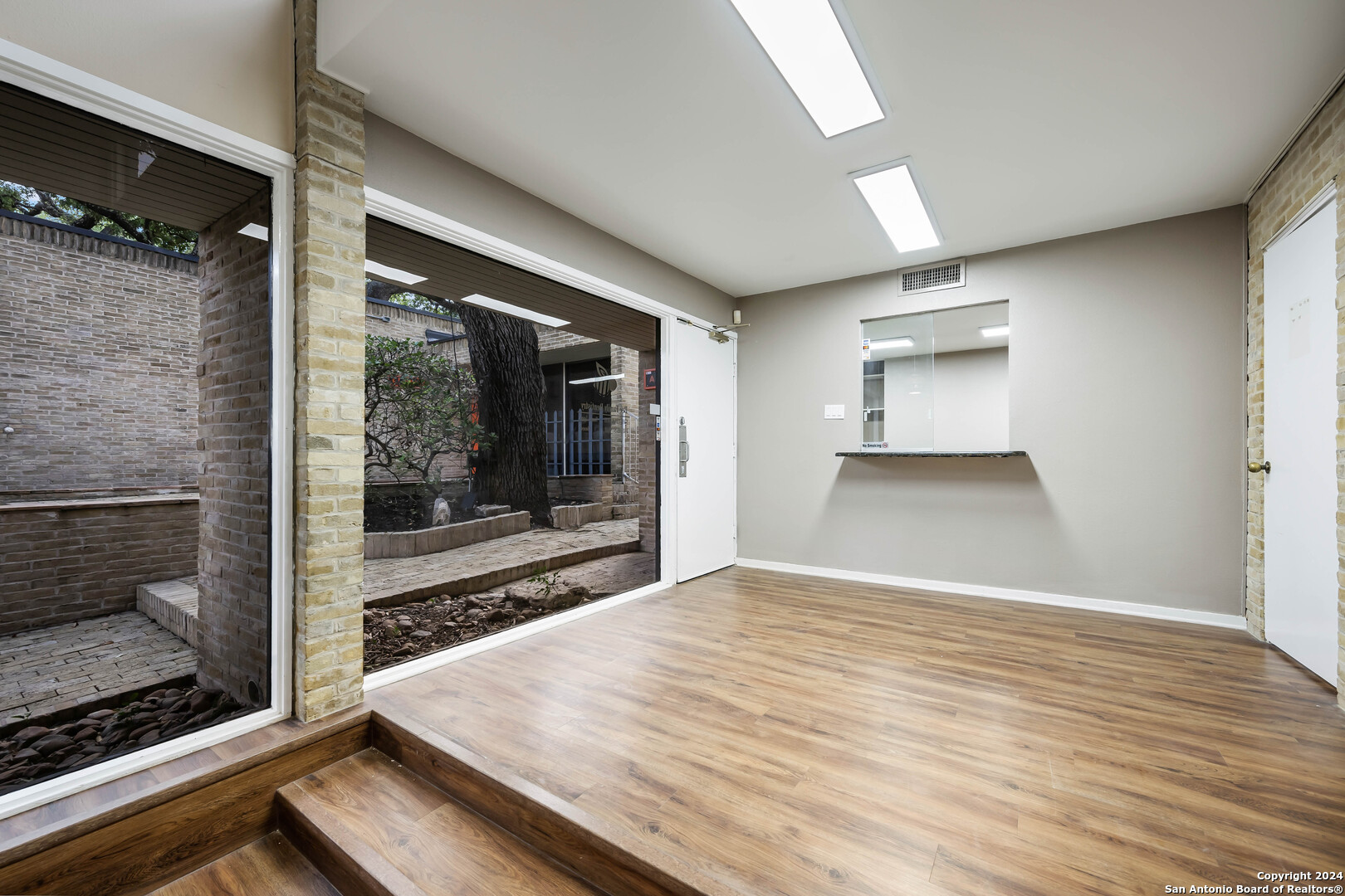 8647 Wurzbach Road San Antonio TX 78240