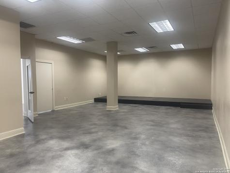2602 N Main San Antonio TX 78212