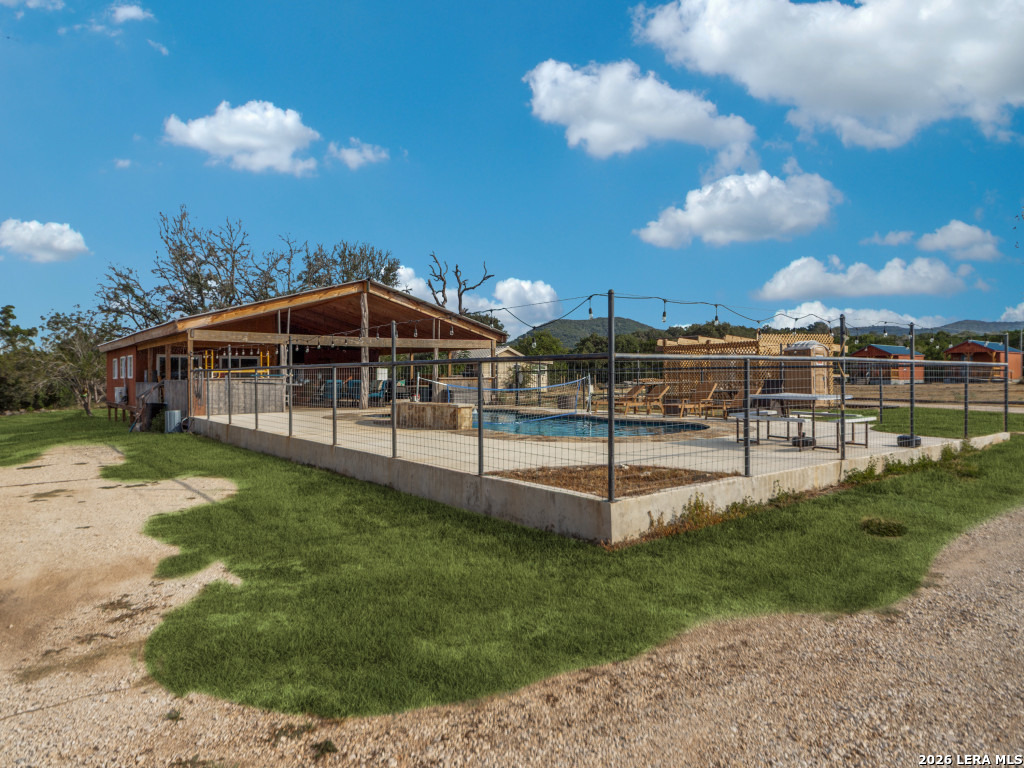 8161 State Highway 16 Pipe Creek TX 78063