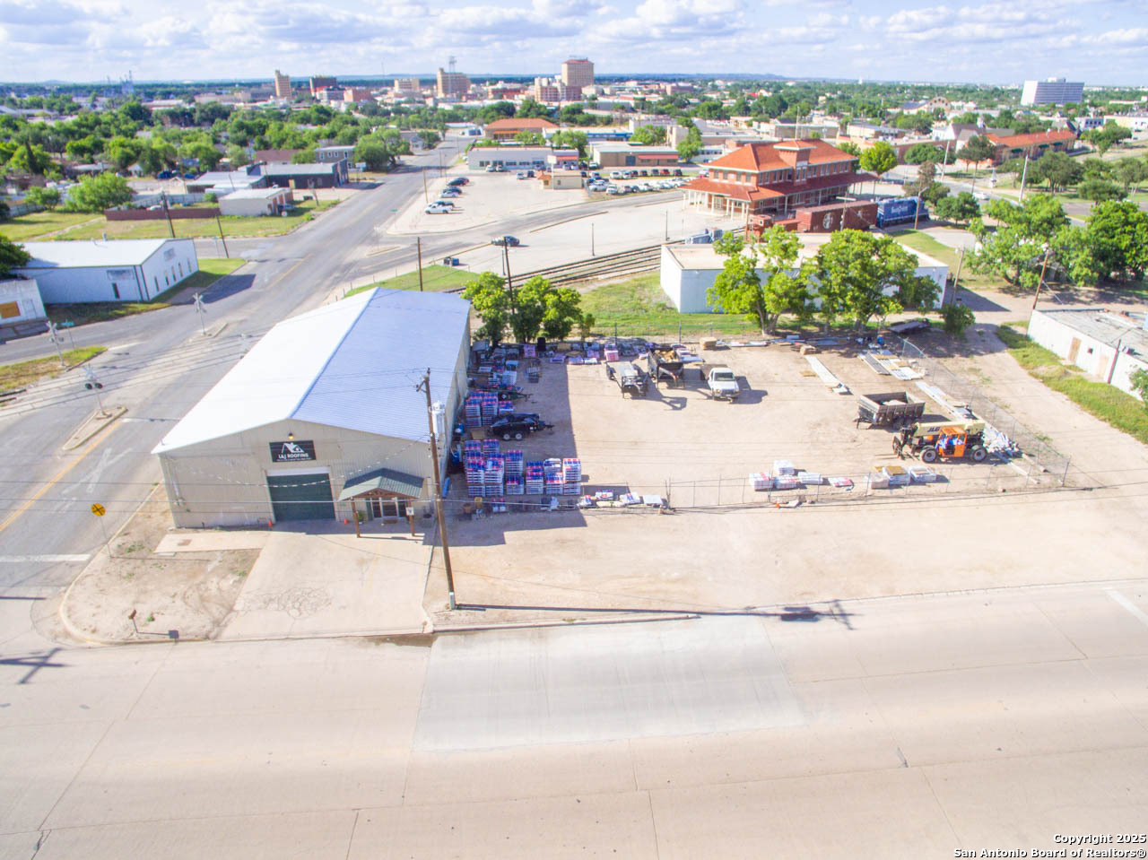 26 W Washington Drive San Angelo TX 76903