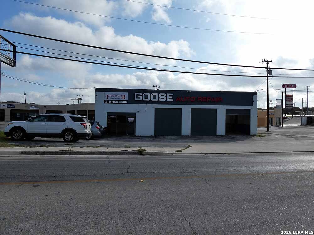1021 Patricia San Antonio TX 78213