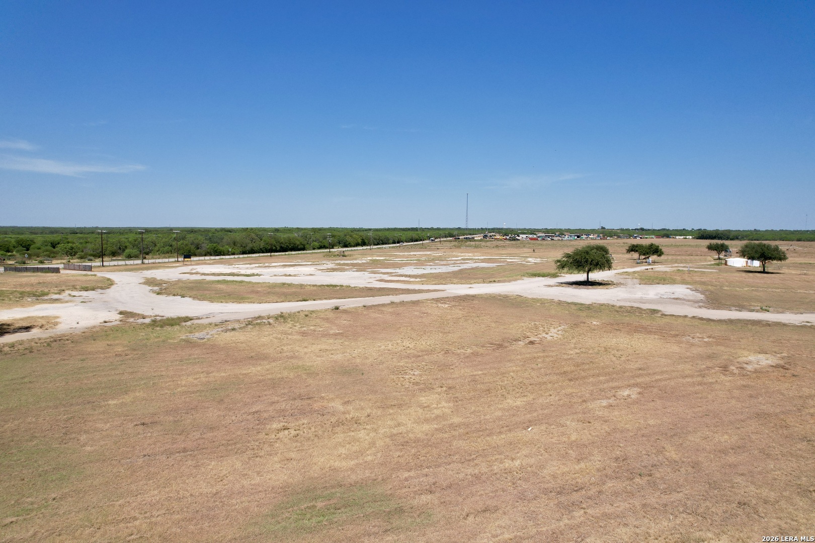 12673 W Highway 97 Charlotte TX 78011