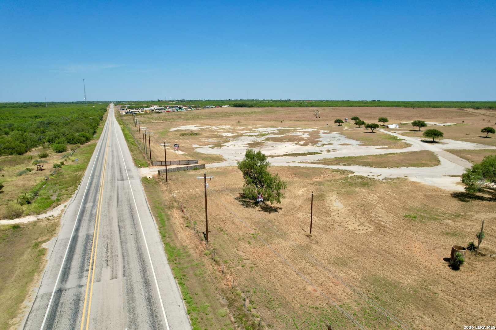 12673 W Highway 97 Charlotte TX 78011