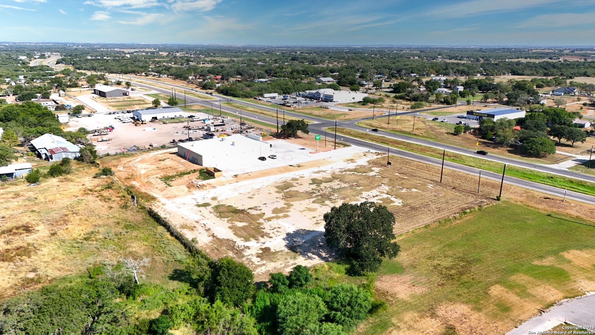 11960 Us Highway 87 Adkins TX 78101