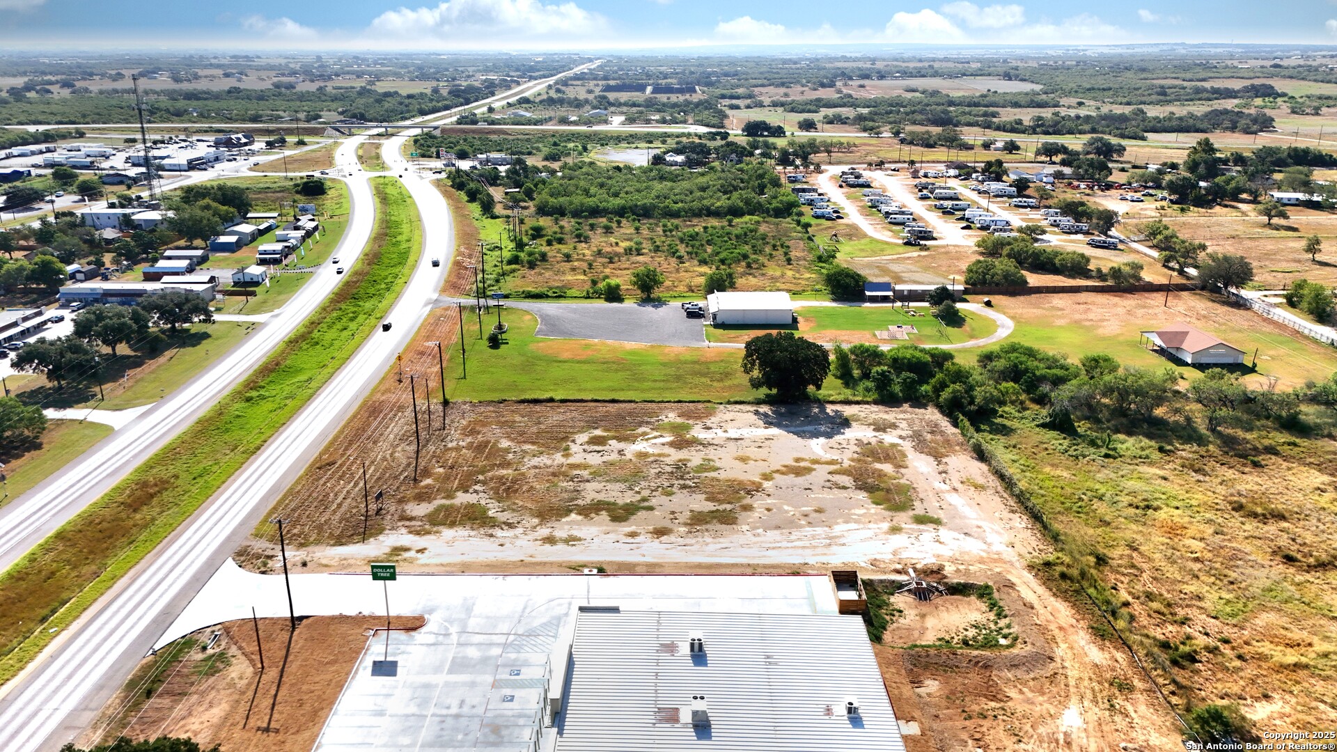 11960 Us Highway 87 Adkins TX 78101