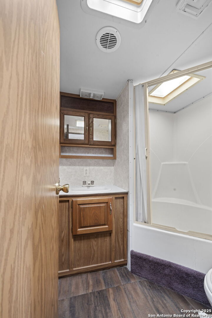 820 Forest View Blanco TX 78606